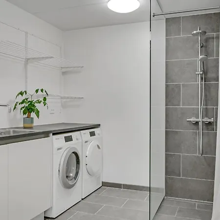 4 Bedroom Cozy In S Hébergement de vacances Copenhague