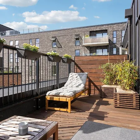 4 Bedroom Cozy In S *