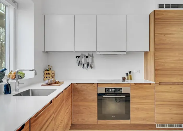 4 Bedroom Cozy In S *